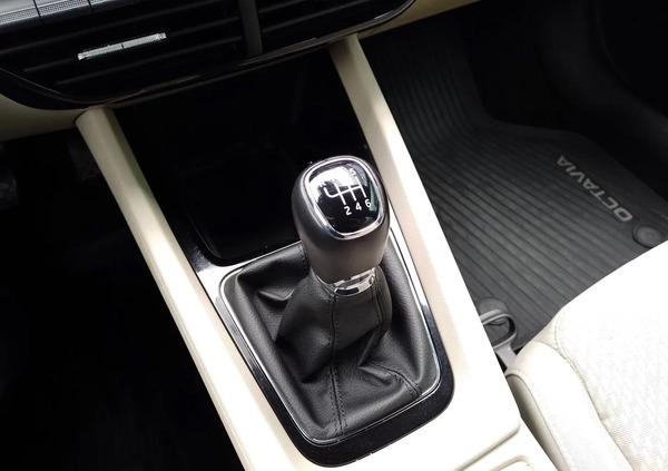 Skoda Octavia cena 94900 przebieg: 84010, rok produkcji 2020 z Szczekociny małe 407